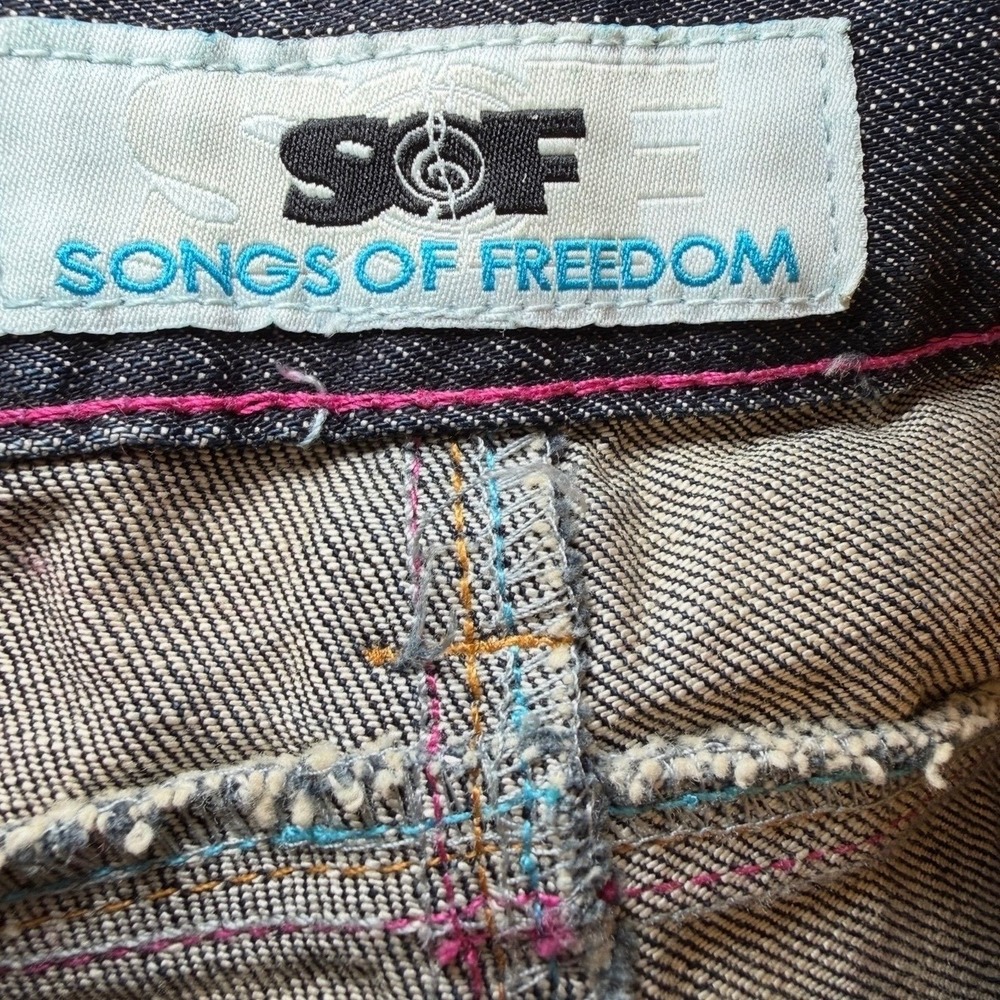 Songs of Freedom Straight Jeans Mens 32 Dark Wash Rainbow Stitch Embroidered SOF - Picture 4 of 11